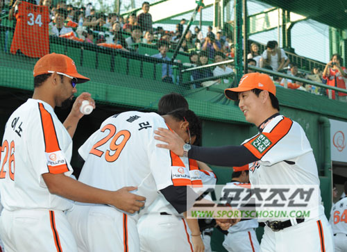 
	[����] ��ȭ �̿��� ����Ŀ��� 4�� ���
