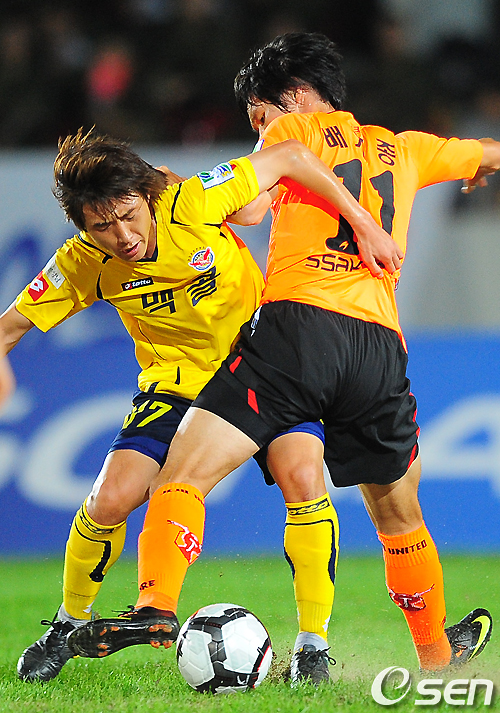 
	[����]��öȣ-�����, '���ο� ġ���ϳ�'
