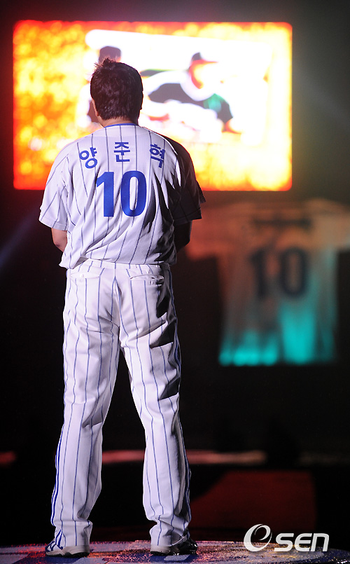 
	[����]'����' ������,'�߱� �λ� �ڵ��ƺ���'
