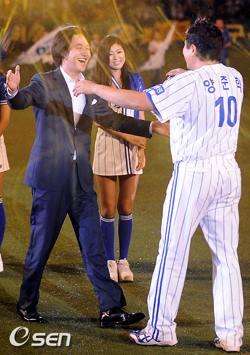 
	[����]���¿�,'ģ���� ���� �����߾�'
