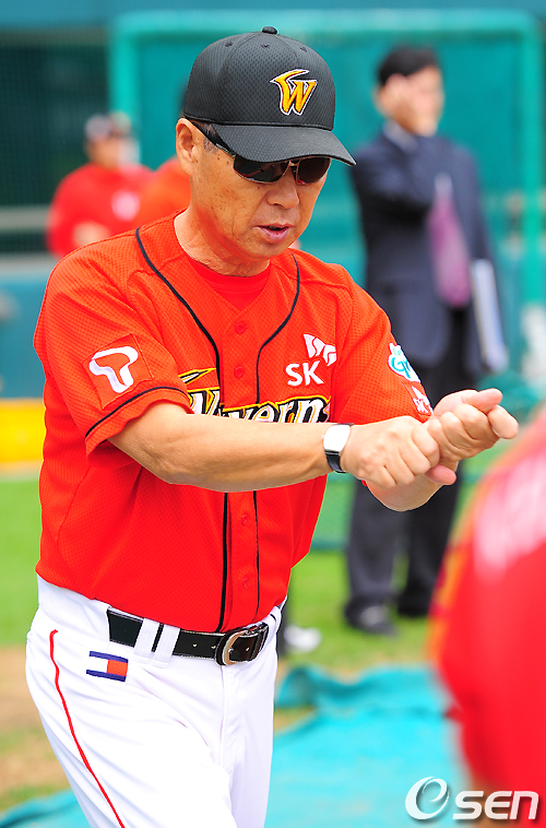 
	[����]Ÿ�� �����ϴ� �輺�� ����
