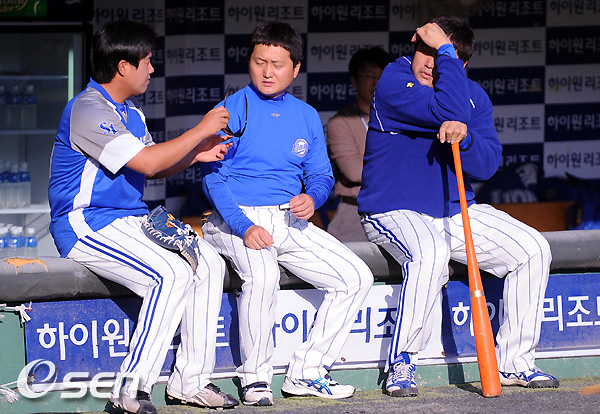 
	[����]������,'�޺��� �ʹ� �����ϳ�'
