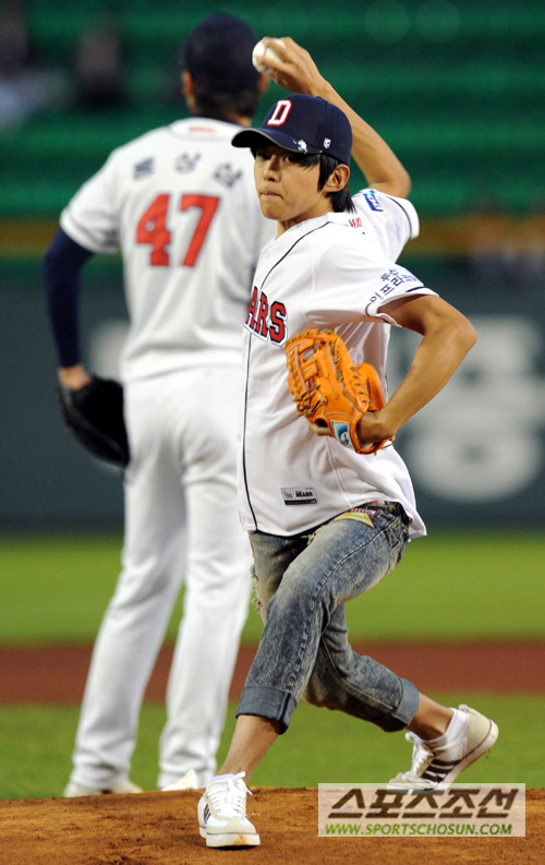 
	[����] õ�Ϲ��� ��ȣ '�� �ñ��� �����ϴ�?'
