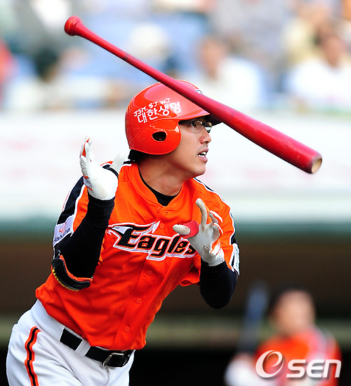 
	[����]2��Ÿ�� ġ�� '��������' �强ȣ
