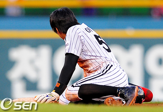 
	[����]�̴���, '�ʾ���'
