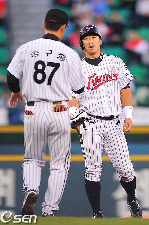 
	[����]�̺���, '2Ÿ�� ���� 2��Ÿ'
