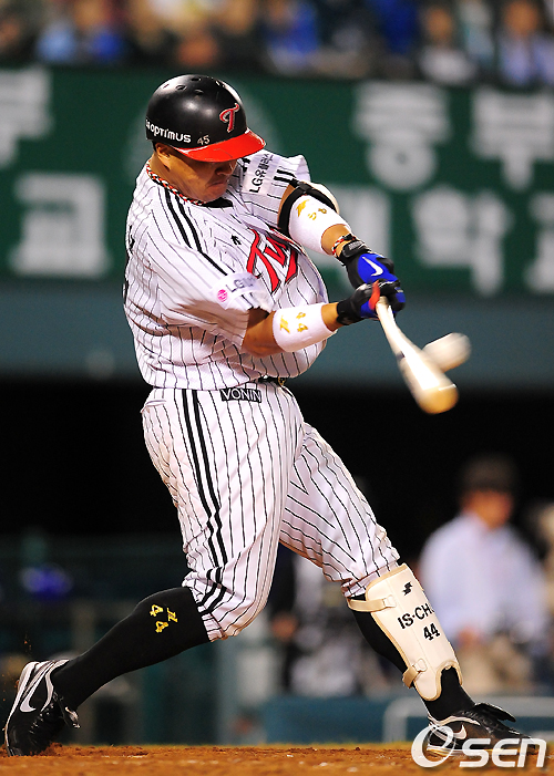 
	[����]'2��Ÿ' ���μ�, '����� �¾Ҵ�'
