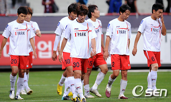 
	[����]���� ���� �λ�, '�÷��̿��� ���� �ٻ۵�'
