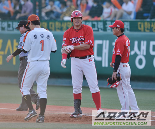 
	[����] KIA ����, '����� �η����� 1Ÿ�� ���̾�'
