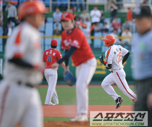 
	[����] KIA ������, '�ٽ¿� �����'
