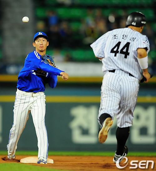 
	[����]������,'����! �����̾�!'
