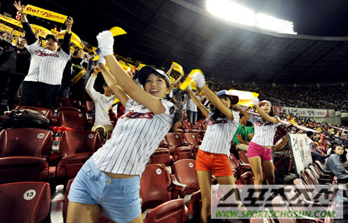 
	[����] LG 100�� ���� ���� 'ġ����� �� ��'
