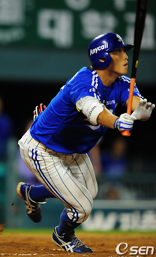 
	[����]�̿���,'���� ��������!'
