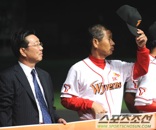 
	[����] �߽� �輺��, "�� ������ �����մϴ�"
