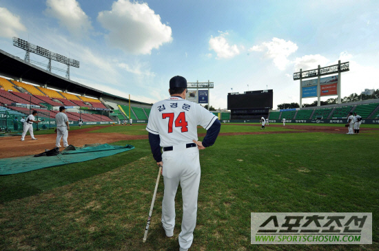 
	[����] �Ʒ��� �����ϴ� �λ� ��湮 ����
