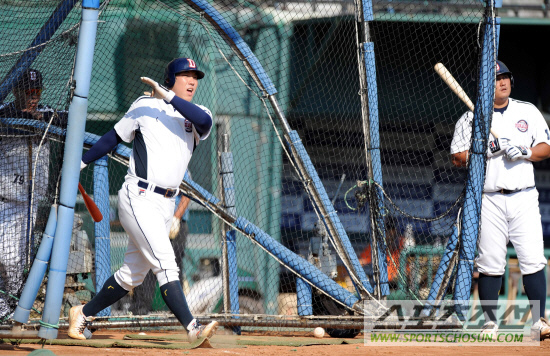 
	[����] �λ� ������ 'Ÿ�ݰ� �ְ�'
