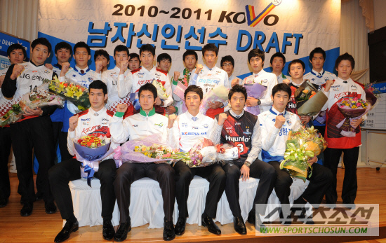 
	[����]  ���ι豸 ������� �λ�帳�ϴ�.
