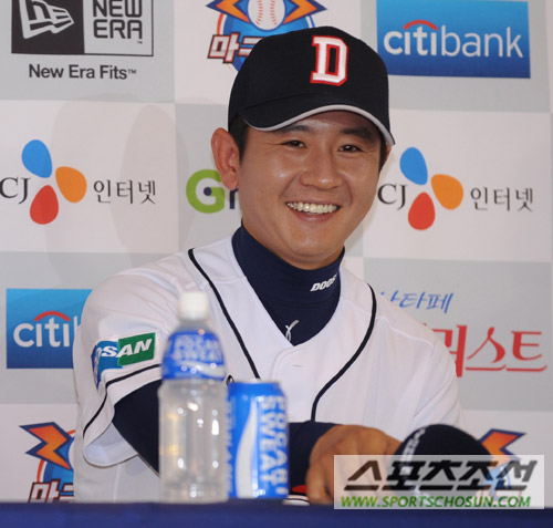 
	[����] �λ� �ս���, " �Ｚ, SK�� �����ϰ� �ֽ��ϴ�"
