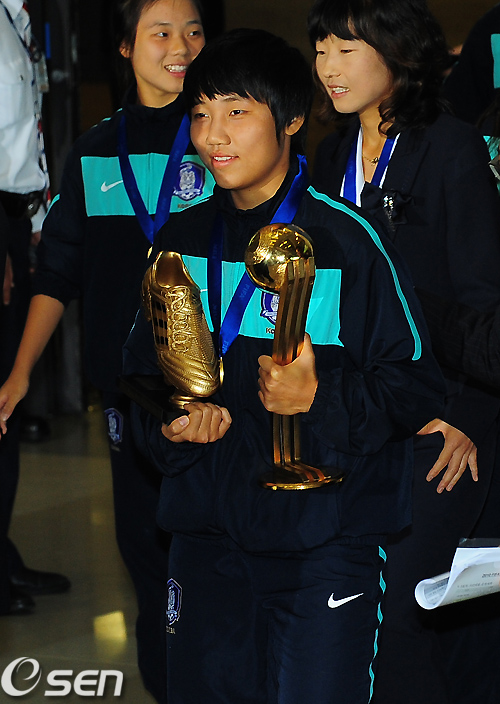 
	[����]3���� ������,'�̼������� ����ȯ��'
