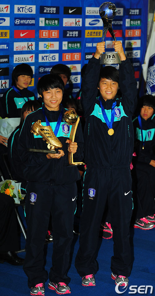 
	[����]��Ƹ�,'���Ʈ���Ǹ� ���� ���!'
