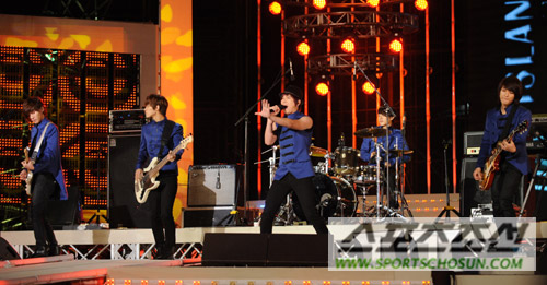 
	[����] FT ���Ϸ���, '������� ��� �����ؿ�'
