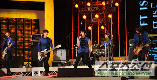 
	[����] FT ���Ϸ���, '������� ��� �����ؿ�'
