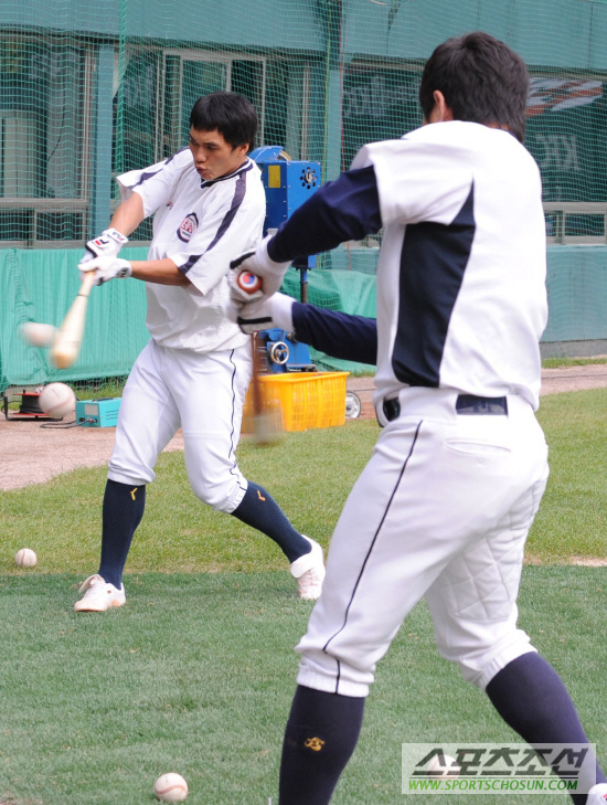 
	[����] ���������� �Ʒ� ���ϴ� �λ� �������� ������
