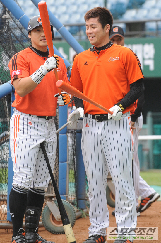 
	[����] ȫ����-����ȣ '������ ��� ����̷� �ѹ� ���� ����'
