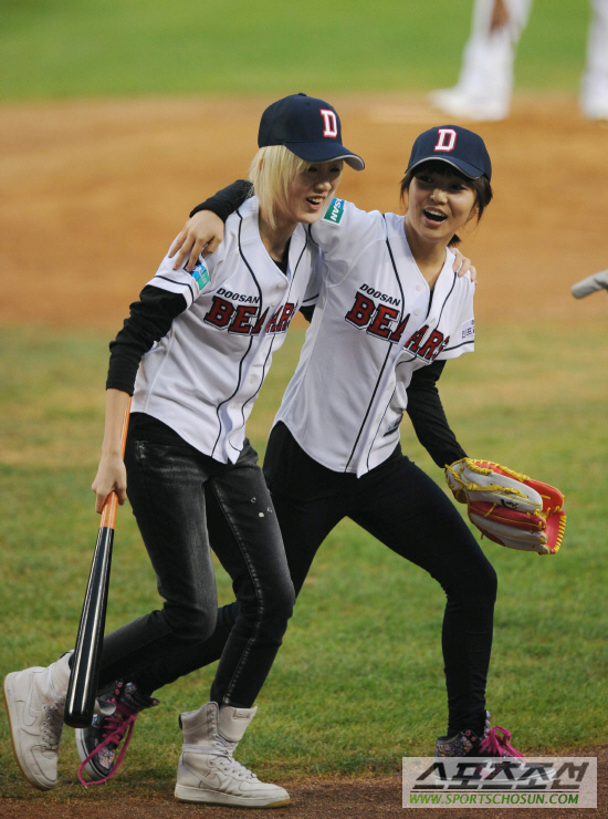 
	[����] '�̽�����' �ΰ� ���� '�λ� ȭ����'
