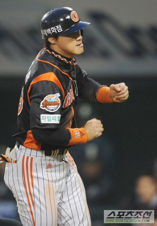 
	[����] ȫ���� �߷� ���� ������� ���Ҿ�.
