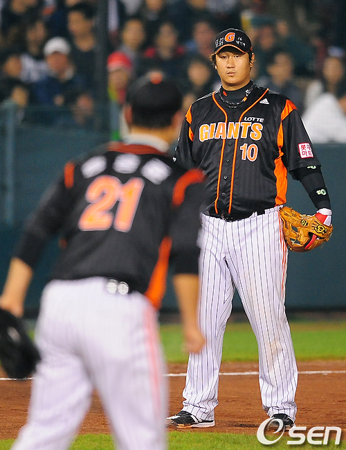 
	[����]�̴�ȣ, '���̽� �۽���, �ϴ´�'
