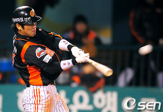 
	[����]'���� �ַ���' ���ؿ�, '�� �¾Ҵ�'
