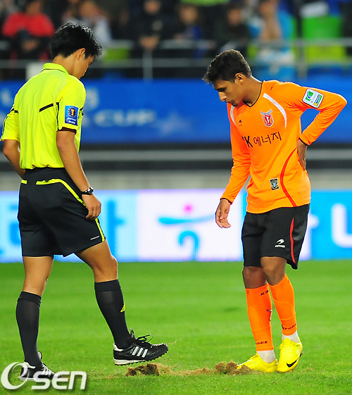 
	[����]����,'�ܵ� ������ �� �����!'
