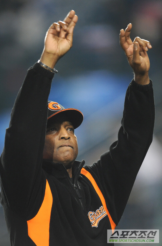 
	[����] ' ��� �ҵ� �����Դϴ�' �ҵ鿡�� ����ϴ� ���̽���
