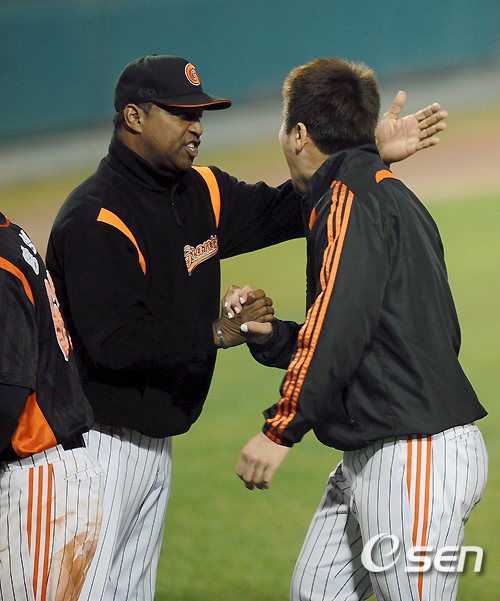 
	[����]���̽���,'��ȣ�� �����߾�'
