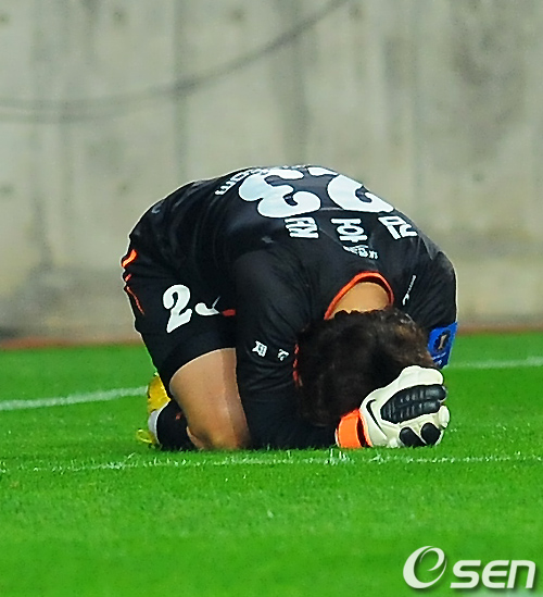 
	[����]��ȣ��,'���� ����!'
