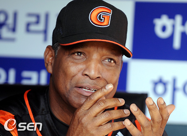 
	[����]���̽���,'�۳� ��� �� �̻� ����!'
