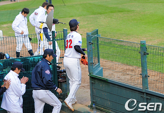 
	[����]�輱��, '���� �����̴�'
