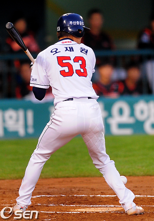 
	[����]�����, '��Ȯ�� �¾Ҿ�'
