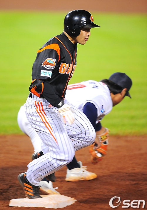 
	[����]�վƼ�, '�������� �ߴµ�'
