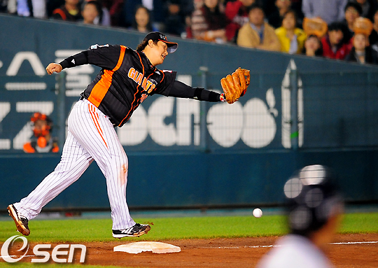 
	[����]�̴�ȣ, '��! ���� �Ǽ�'
