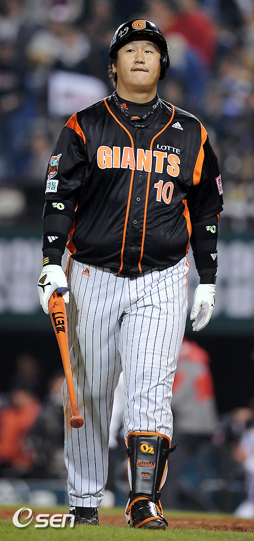 
	[����]�̴�ȣ,'�� ���߳�'
