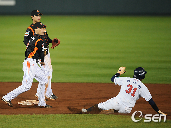 
	[����]����ȯ,'�̰� ������ ���차�̾�'
