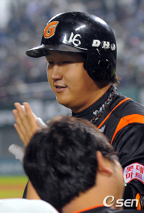 
	[����]�̴�ȣ,'2���� �¸��� ����'
