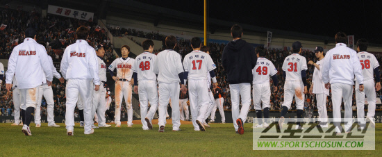 
	[����] 2���� �λ��� �Ҿ��ϴ�
