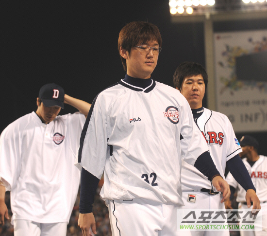 
	[����] 2���� �λ��� �Ҿ��ϴ�
