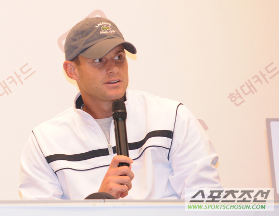 
	[����] ���۸�ġ�� �ε�, '�������� ����߾�'
