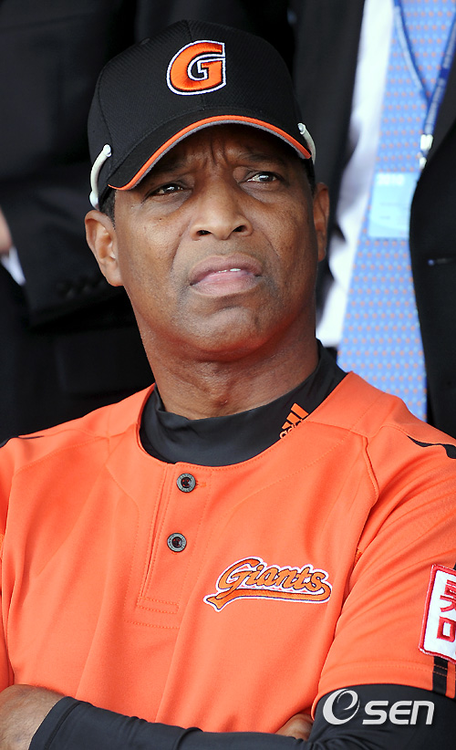 
	[����]���̽��� ����,'���� ������ ���ٵ�...'
