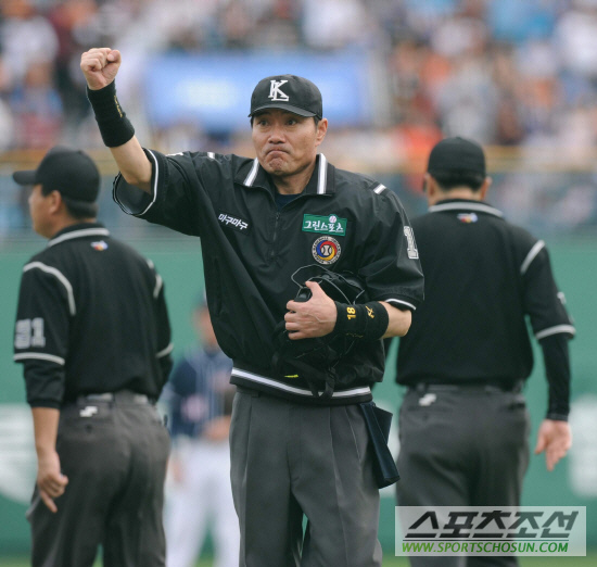 
	[����] �߱��� Ȳ���� 'ǳ�� ������ �ƿ�'
