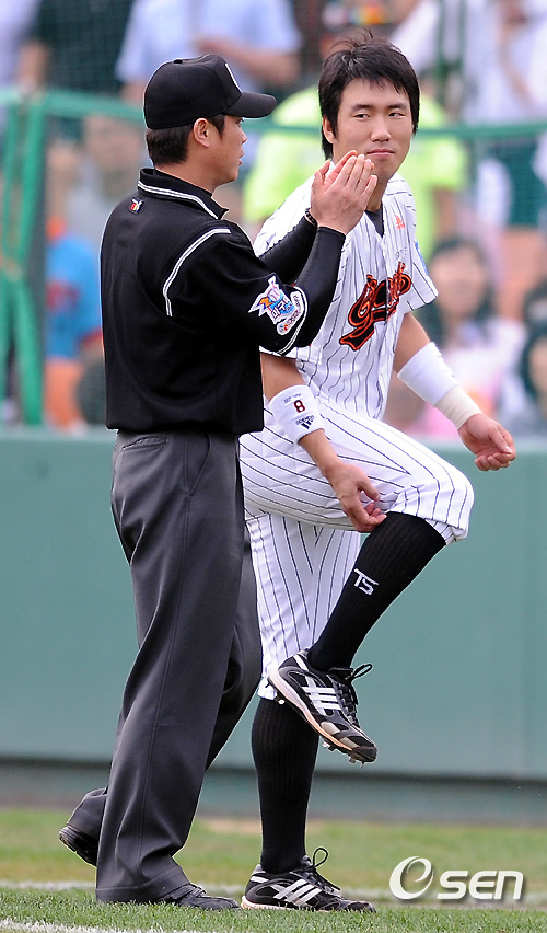 
	[����]'�ƽ���' ���ؿ�, '�ƿ� �¾ƿ�?'
